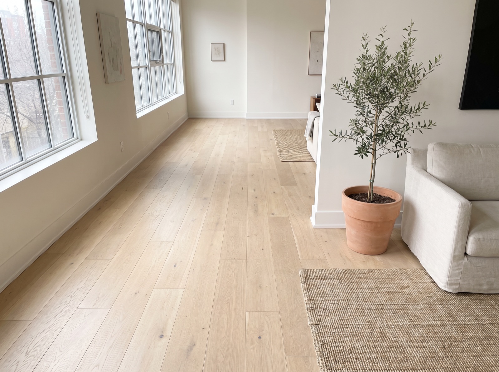 Straight hardwood floor pattern